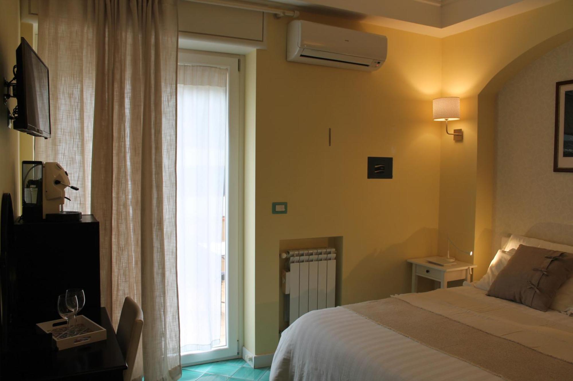 Salerno Home Station Bagian luar foto